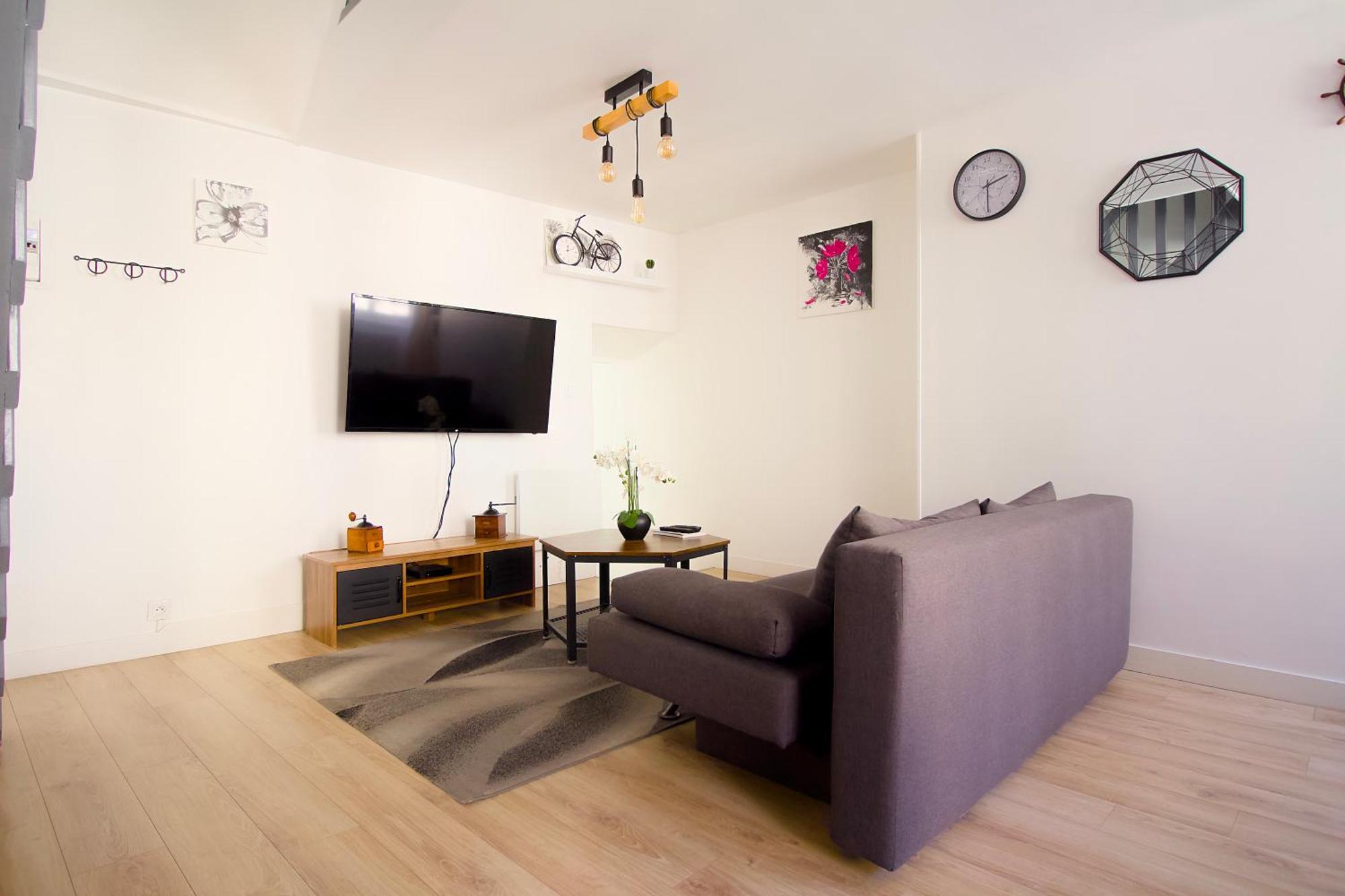 Triplex Lumineux A Cherbourg, Hyper Centre, 2 Pas Du Port & Vie Nocturne, Intendance Luxury Host Εξωτερικό φωτογραφία